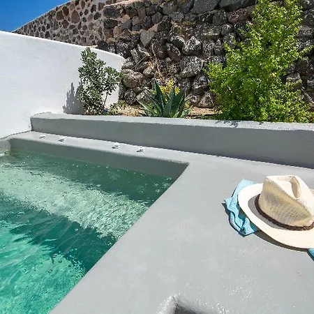 Apanomeria Boutique Hotel 3*