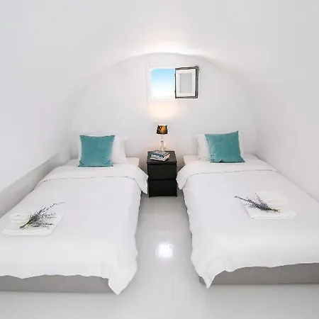 Hotel Apanomeria Boutique Oia (Santorini)