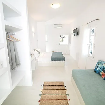 Apanomeria Boutique Hotel 3*